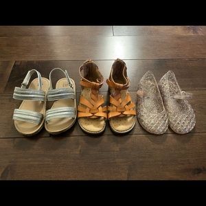 Sandal bundle - toddler girls - size 9